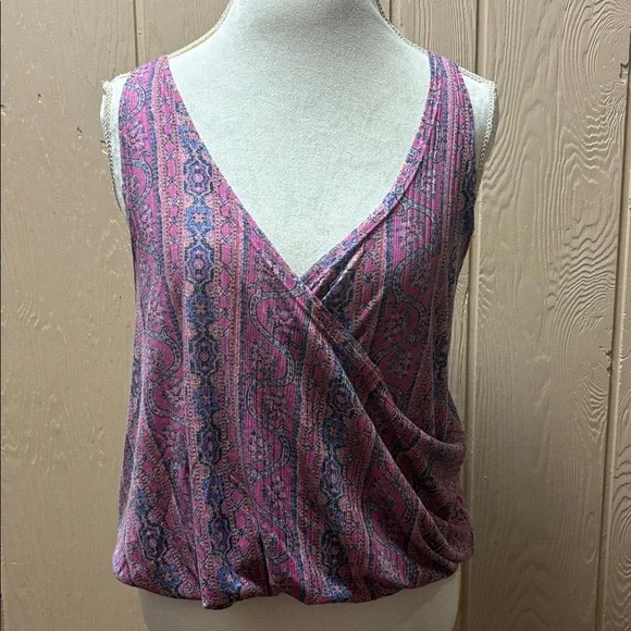 We The Free Twisted Top NWT - Picture 3 of 11